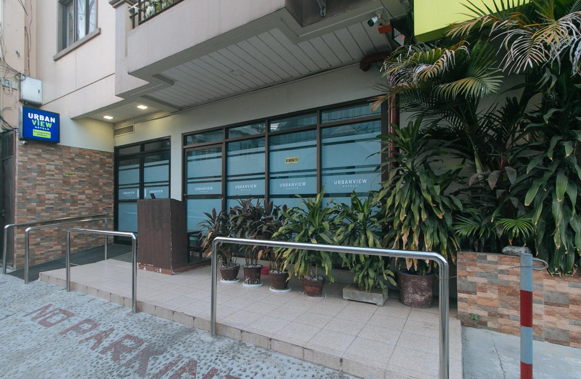 Urbanview At Evangelista Street Makati Makati City Exteriör bild